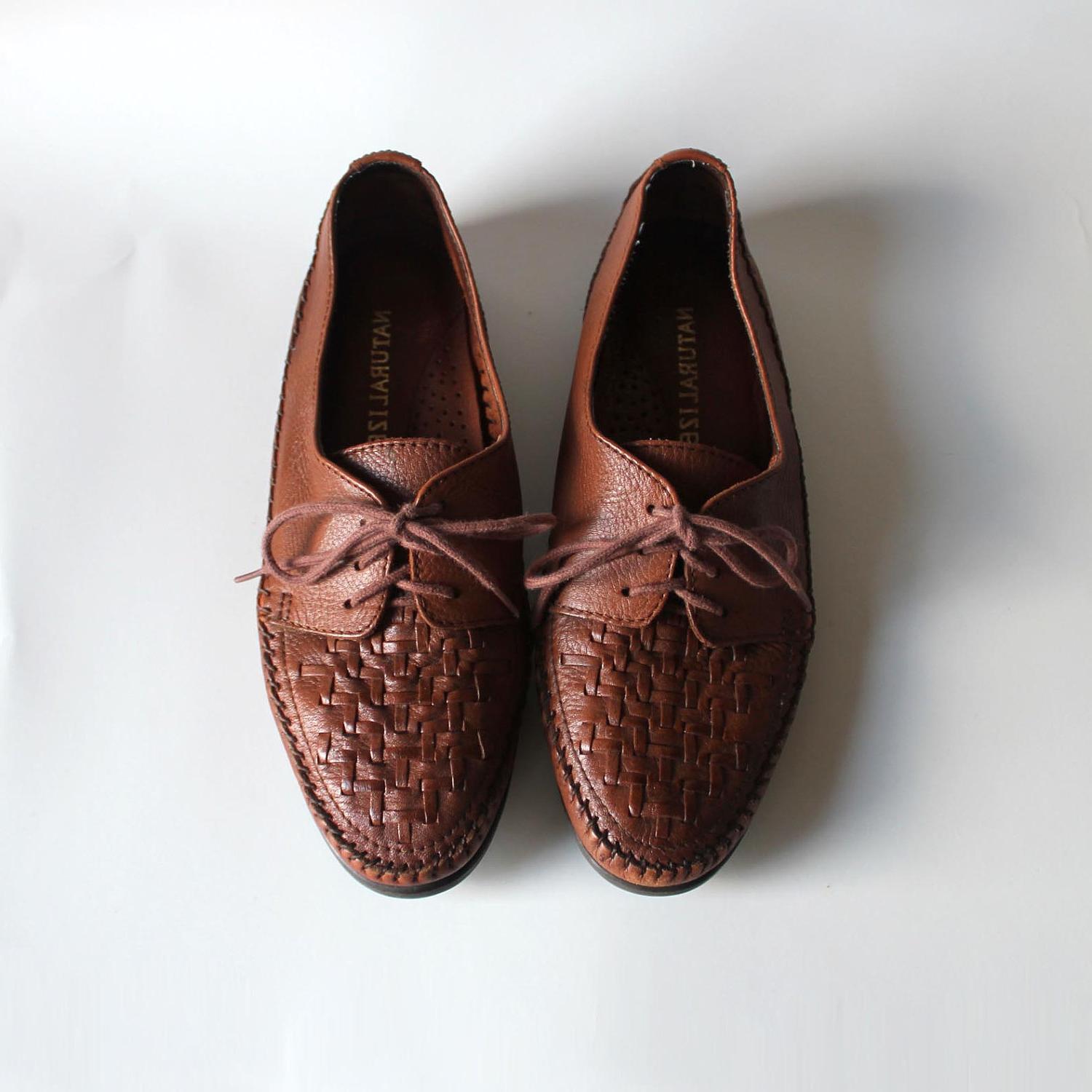 shoes 7.5 or 8 woven oxford