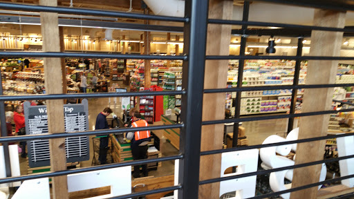 Grocery Store «Main & Vine», reviews and photos, 5010 Point Fosdick Dr NW, Gig Harbor, WA 98335, USA