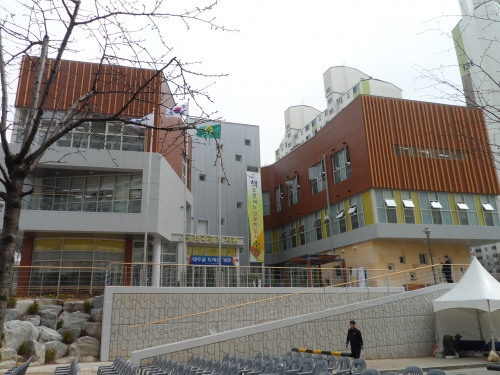 파일:external/news.suwon.go.kr/1300299395533115b76ea9e_gd800.jpg