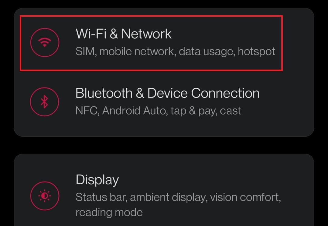 Vaya a Configuración en su dispositivo.  Presiona Wi-Fi y red.