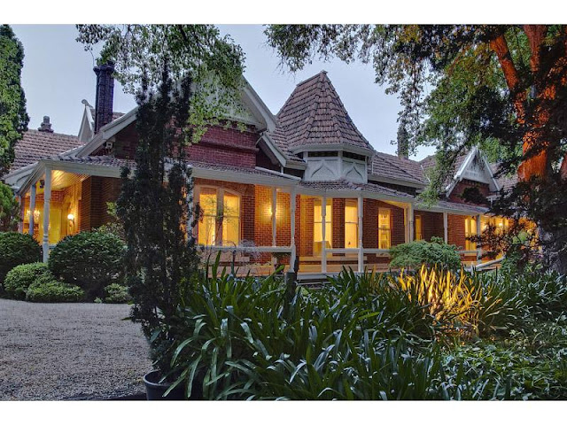 external image 33e00c46-e352-4dfc-952f-e990c1e56196_FS.JPG