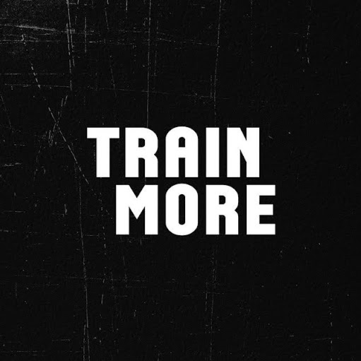 TrainMore Rotterdam Blaak logo