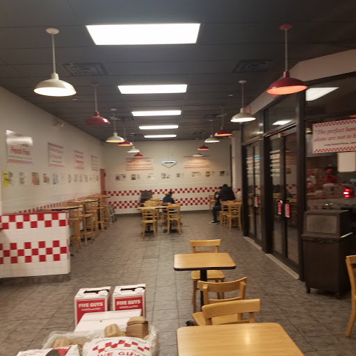 Fast Food Restaurant «Five Guys», reviews and photos, 132-01 14th Ave, College Point, NY 11356, USA