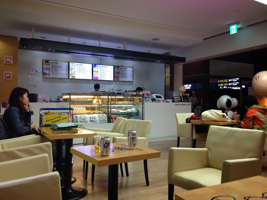 ソウル　スヌーピーカフェ