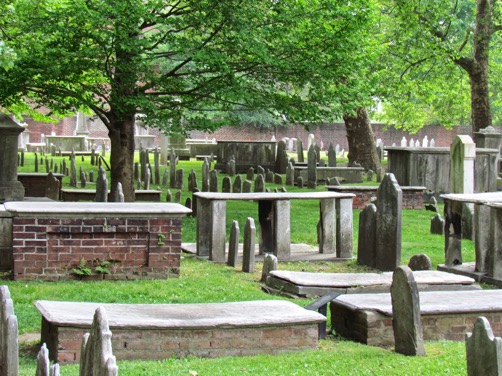 ChristChurchBurialGround-1-2015-05-18-19-33.jpg