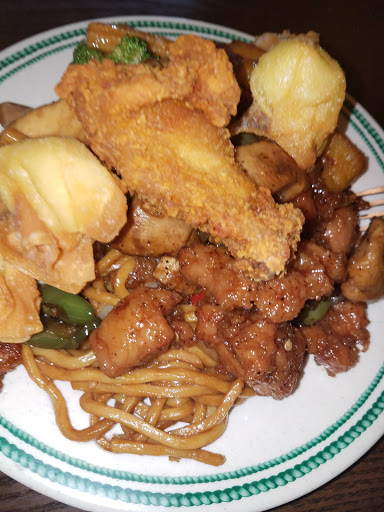 Chinese Restaurant «Phoenix Buffet & Grill», reviews and photos, 2100 Dixwell Ave, Hamden, CT 06514, USA