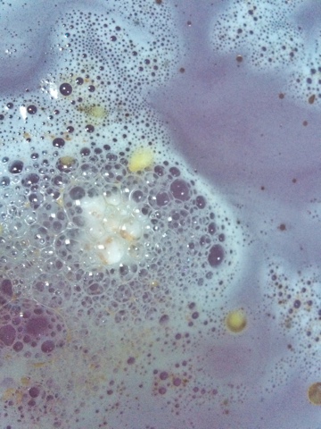 Butterball bath bomb from Lush Review - ofaglasgowgirl