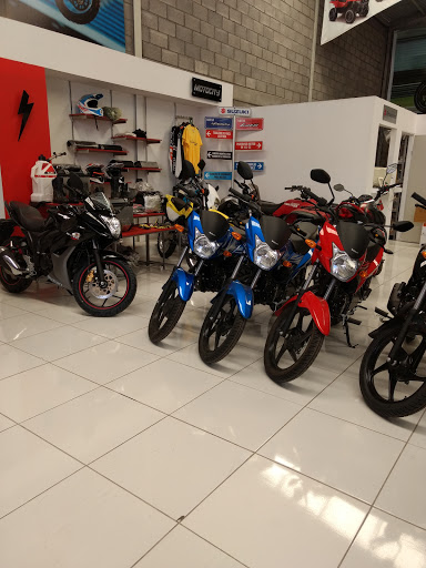 Suzuki Bajio, Blvrd Jose María Morelos 730, Leon I, 37207 León, Gto., México, Tienda de motocicletas | GTO