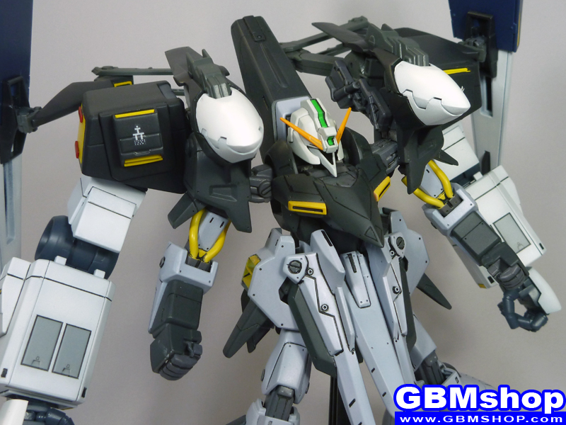 Bandai 1/144 ORX-005 Gaplant TR-5 (Hrairoo) with Gigantic Arm Unit