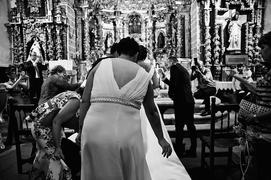 Fotógrafo de casamento Lucie Titova (franetlucie). Foto de 30 de outubro 2017