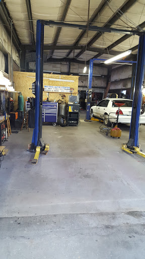 Whites Auto center Auto Repair Shop in Hope Mills