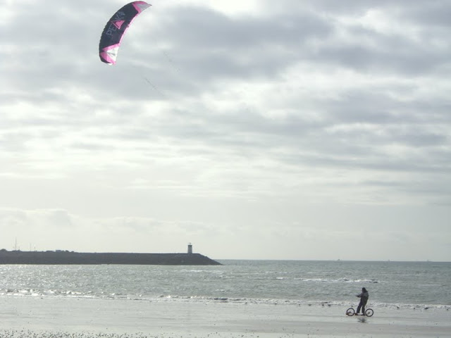 Vers l'estuaire de la Loire (Pornichet/LaBaule, St Brévin...) au fil du temps... - Page 18 Dirtsurtfer_2015_11_14_013w