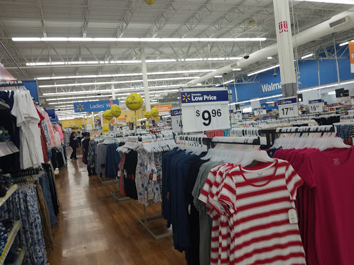 Department Store «Walmart Supercenter», reviews and photos