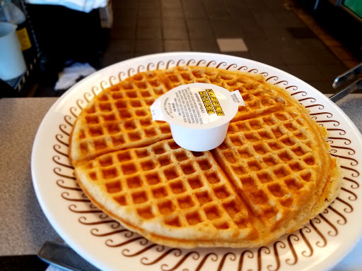 Breakfast Restaurant «Waffle House», reviews and photos, 7070 Gulf Blvd, St Pete Beach, FL 33706, USA