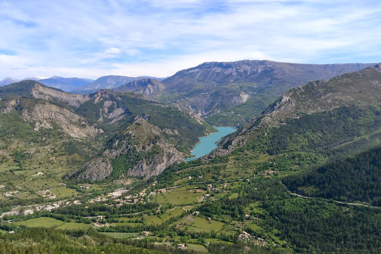 Les Alpes-de-Haute-Provence à pied - Le Sommet de Destourbes