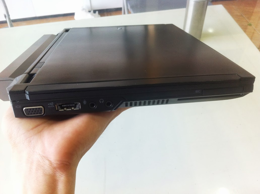 Dell latitude e4200, mỏng,siêu bền , zzin 100%, giá cả cực tốt,mại... Zzoo^!!! - 1