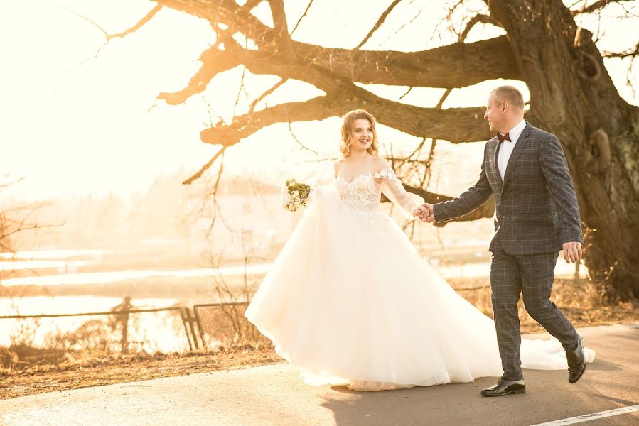 Fotógrafo de casamento Orest Kozak (orestkozak). Foto de 16 de maio 2019