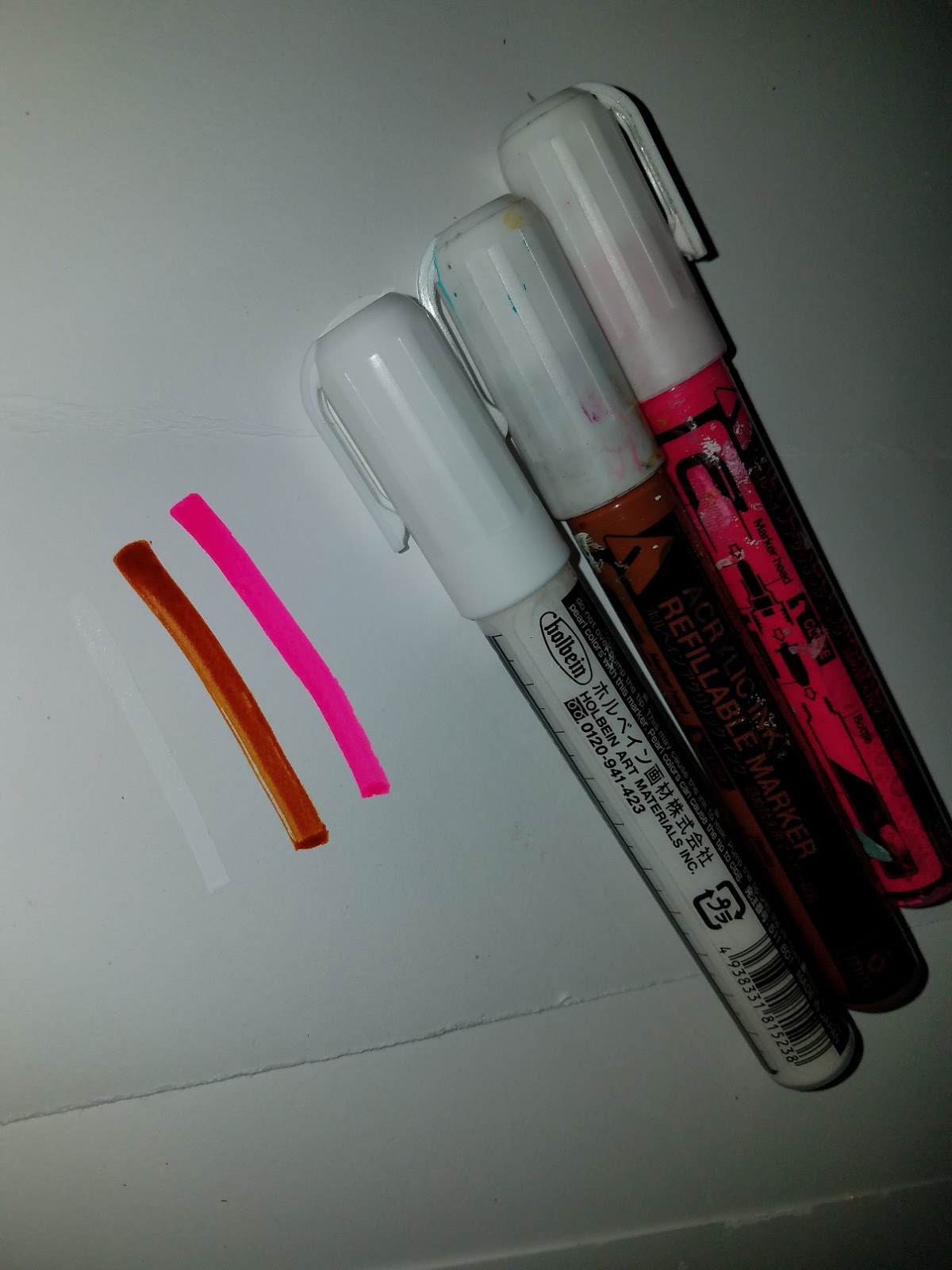 Fluorescent Pink Posca Chalk Paint Marker - for marking your dents