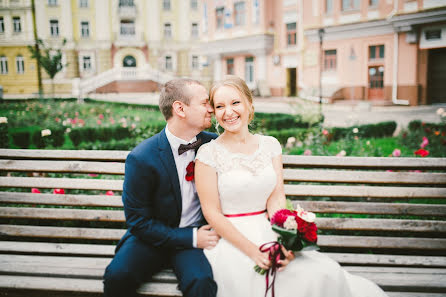 Fotógrafo de bodas Elizaveta Tomashevskaya (fotolizakiev). Foto del 22 de enero 2016