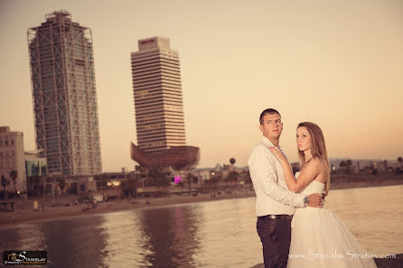 Photographe de mariage Stanislav Stratiev (stratiev). Photo du 18 décembre 2016