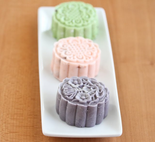 close up photo of 3 Snowskin Mooncakes