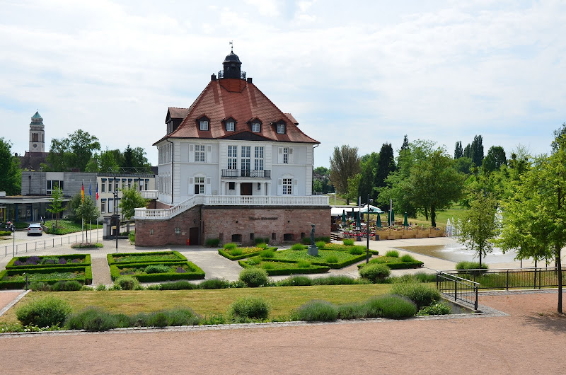 Эдинбург-Лондон-Париж-Страсбург-Люксембург-Брюссель-Берлин