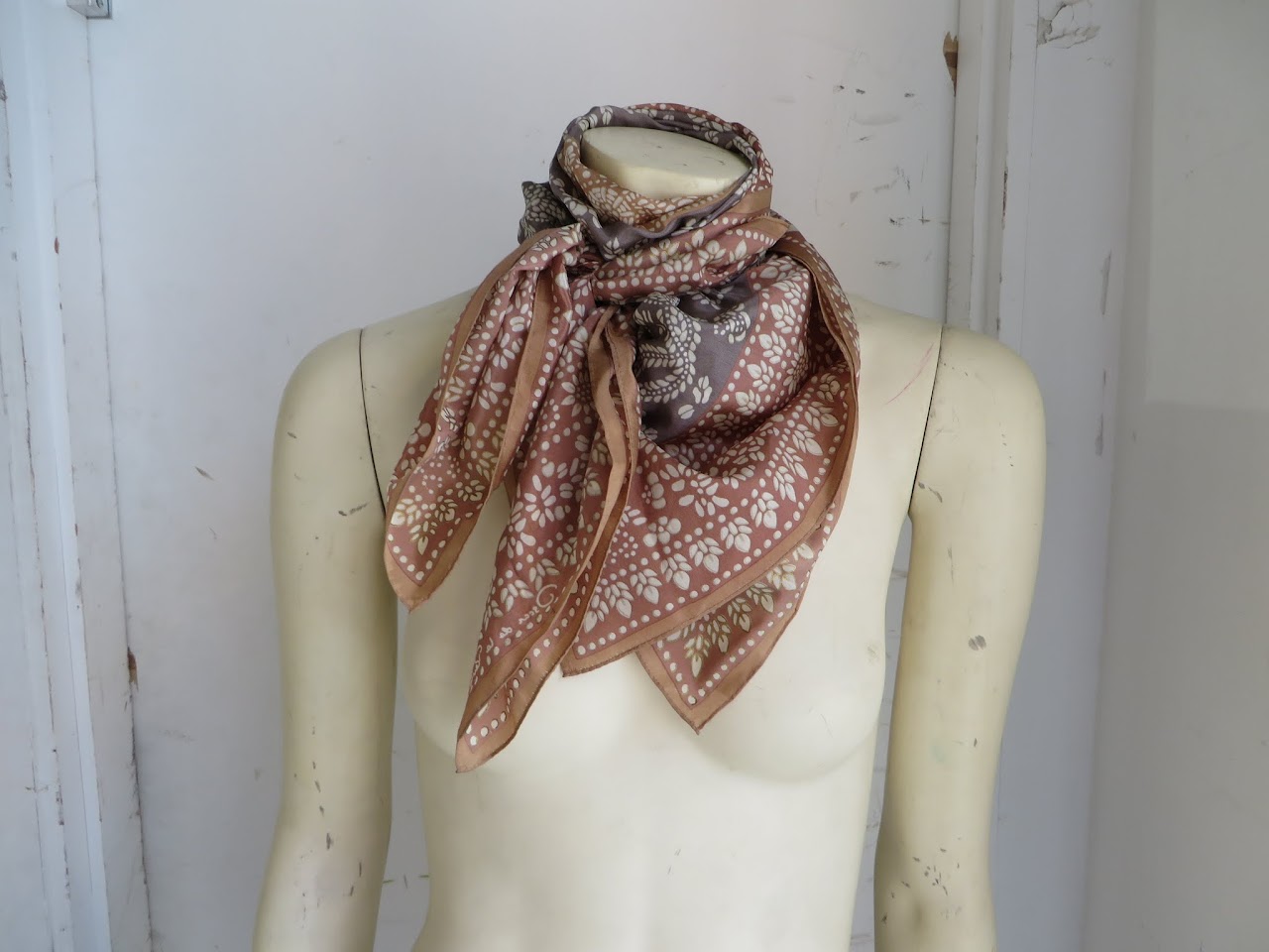 Oscar de la Renta Bohemian Scarf