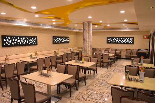 Hotel Lakshmi Prakash, 315/1, Brindavan Rd, Fairlands, Salem, Tamil Nadu 636016, India, Non_Vegetarian_Restaurant, state TN