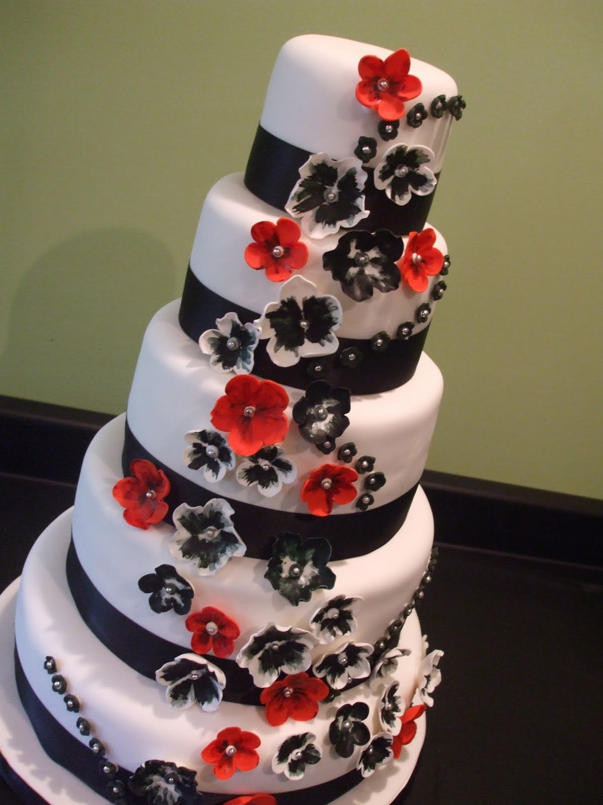 Black, White and Red Wedding