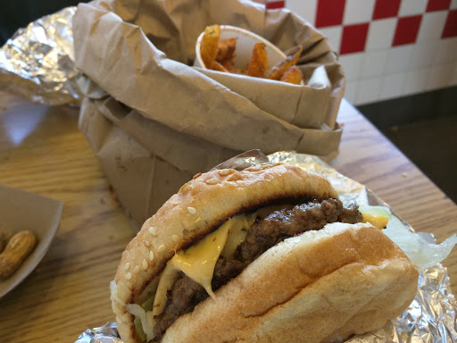 Fast Food Restaurant «Five Guys», reviews and photos, 24391 Alicia Pkwy, Mission Viejo, CA 92691, USA