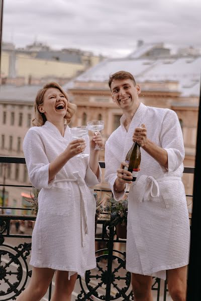 Fotografo di matrimoni Arina Kuleva (rikkiphoto). Foto del 9 settembre 2022