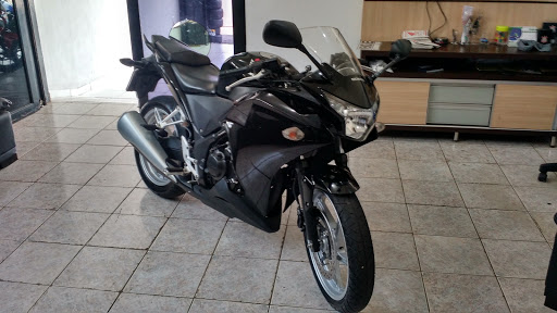 Radião Motos, Av. das Bandeiras, 213 - Vila Carvalho, Campo Grande - MS, 79005-620, Brasil, Vendedor_de_Motorizadas, estado Mato Grosso do Sul