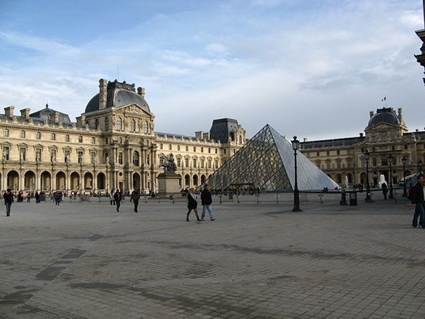 Louvre_Museum 3