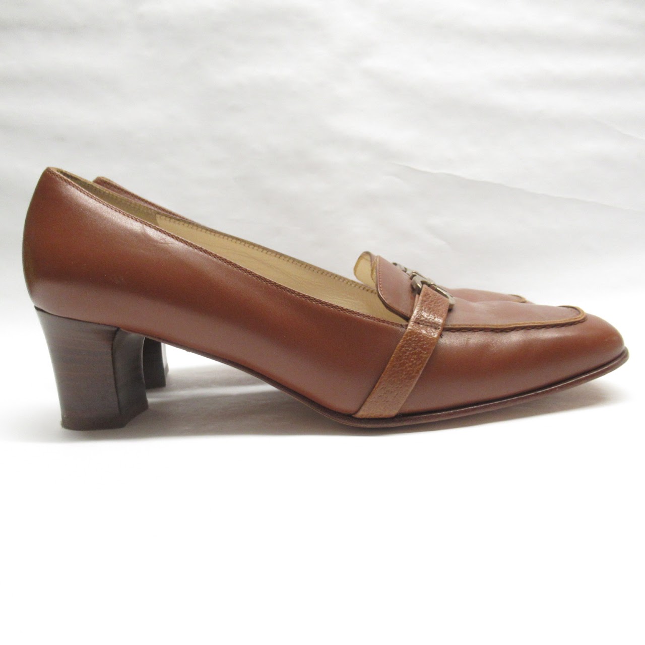 Salvatore Ferragamo Boutique Brown Pumps