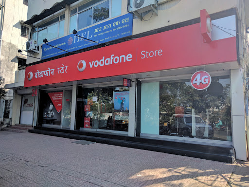 Vodafone Store, Central Bazar Road, Bajaj Nagar, Nagpur, Maharashtra 440010, India, Mobile_Phone_Service_Provider_Store, state MH