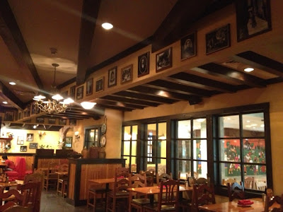 Homey ambiance at Carinos