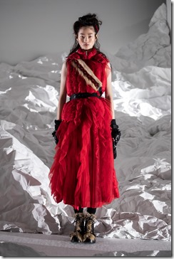 4-Moncler-Simone-Rocha_FW18_19