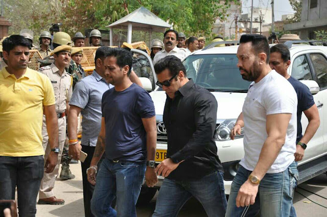 Salman Khan In Jail Images