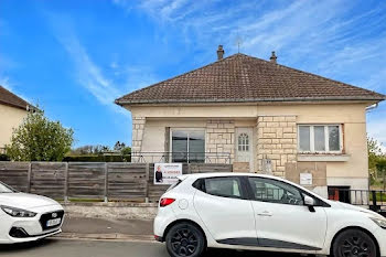 maison à Saint-Quentin (02)