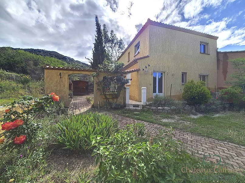 Vente villa 6 pièces 137 m² à Lansac (66720), 185 000 €