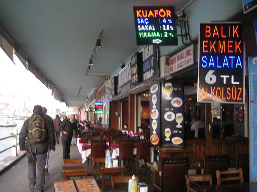 Eminönü Balık Evi