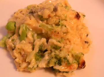 Easy, Cheesy, Broccoli Casserole