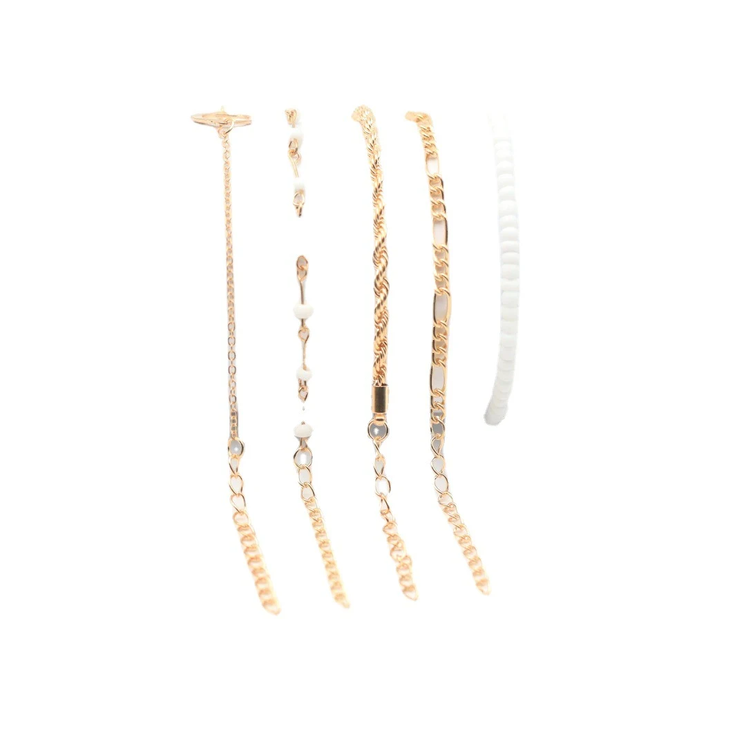 Title 2, Moon Fünfteiliges Armband-Set mit Reisperlen im...