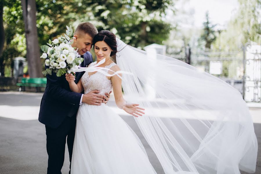 Photographe de mariage Sergey Zhuk (serhiyzhuk). Photo du 11 décembre 2018