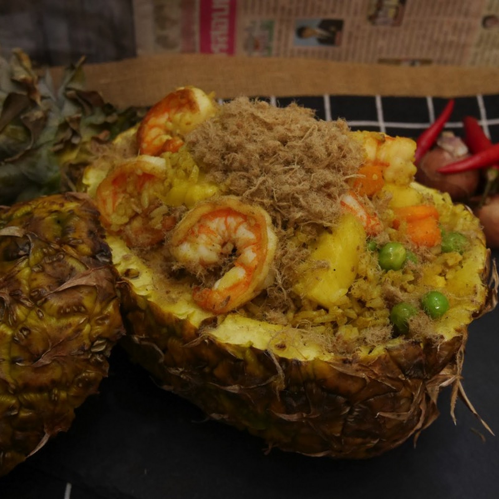 咖喱菠蘿炒飯 Curry Pineapple Fried Rice  【老娘的草根飯堂】