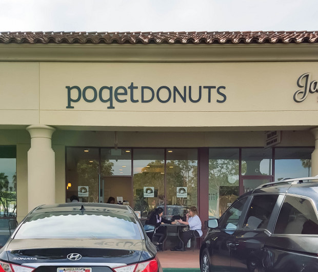 photo of the outside of Poqet Donuts