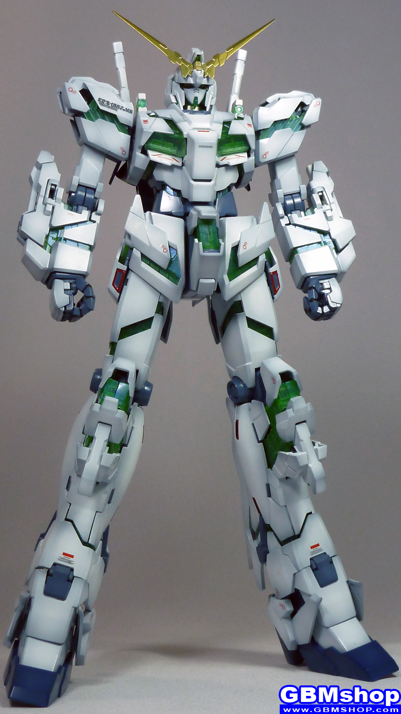 Bandai 1/100 MG RX-0 Unicorn Gundam