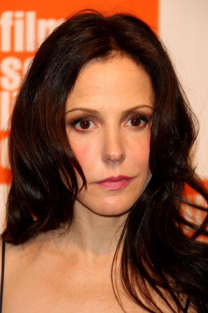 Mary Louise Parker Profile Dp Pics