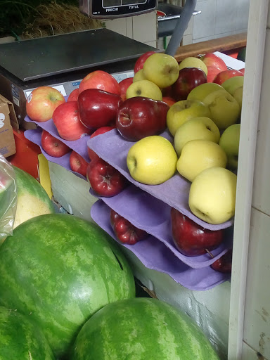 MERCADO IZCALLI, Gral. Emiliano Zapata, Poetas Mexiquenses, 53687 Naucalpan de Juárez, Méx., México, Mercado de productos agrícolas | EDOMEX