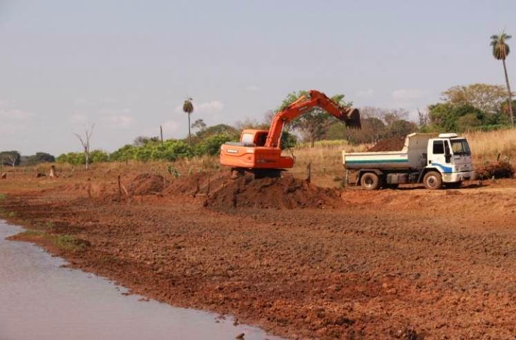 SAAE e Prefeitura iniciam obra para aumentar reservação de água.